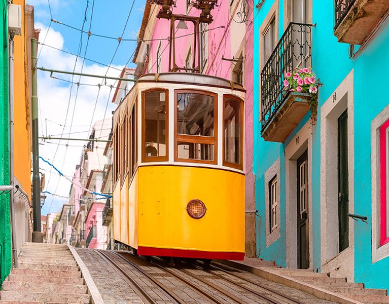 Circuito por Portugal con vuelos, hoteles y excursiones