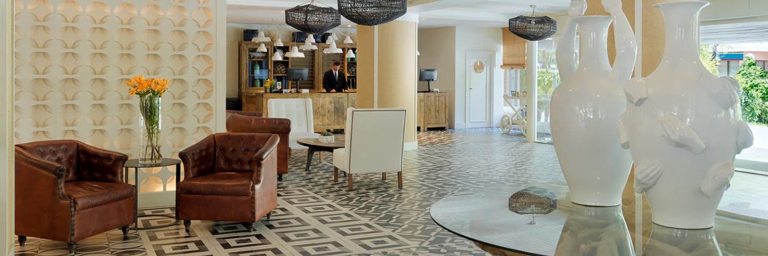 ¡Adults Only! Costa Dorada en lujoso hotel 4* con Media Pensión