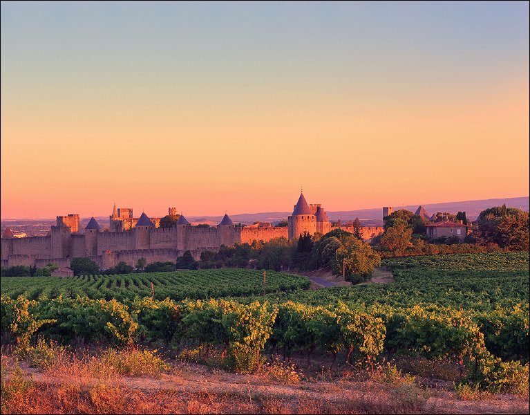 Carcasona: vive la historia desde el corazón de sus murallas