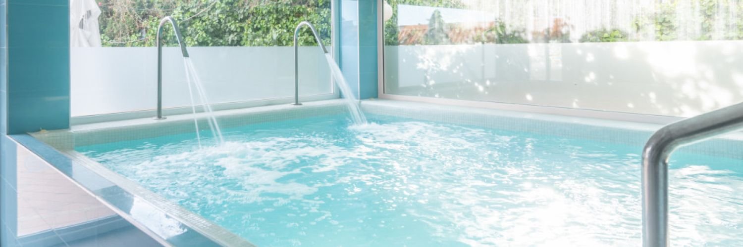 Relájate en Nerja: hotel 3* con acceso a spa en la Costa del Sol