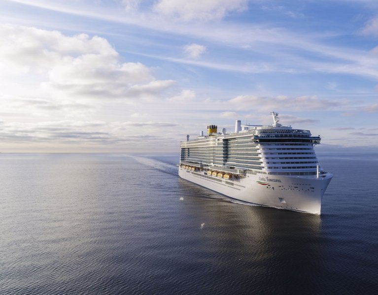 Navega por el Mediterráneo a bordo de Costa Cruceros