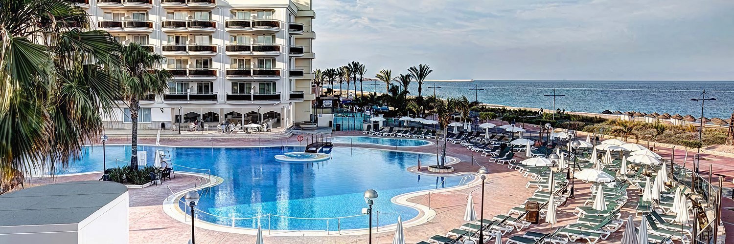 ¡Últimas Plazas! Puente de Mayo en Peñíscola en hotel 4* con Pensión Completa