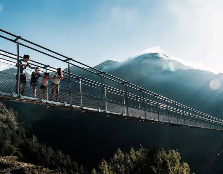 Descubre el segundo Puente Tibetano más largo del mundo en Andorra
