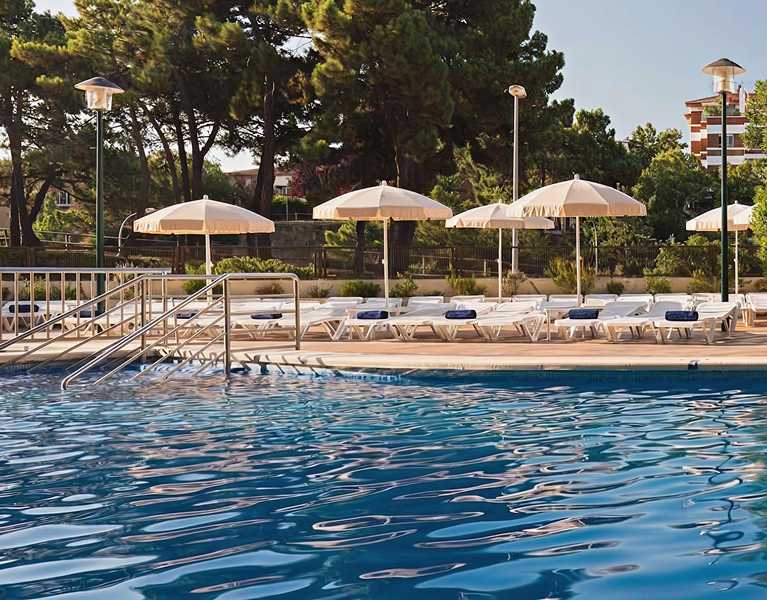 ¡La Costa Brava empieza en Lloret de Mar! Alojate en hotel 4*
