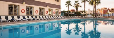 Tu pausa frente al mar: Calella en hotel 4* superior