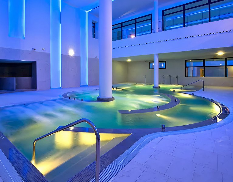 Escapada wellness en Asturias en hotel 4* Superior con circuito termal