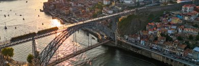 Oporto a tu ritmo con crucero por el Duero y cata de vinos