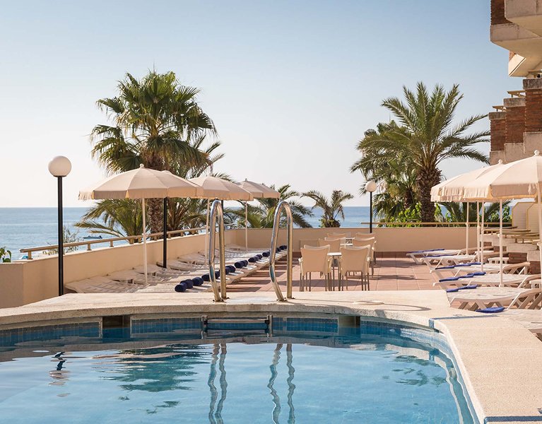 Viaje en familia a Santa Susana ¡2 niños viajan al 50%!