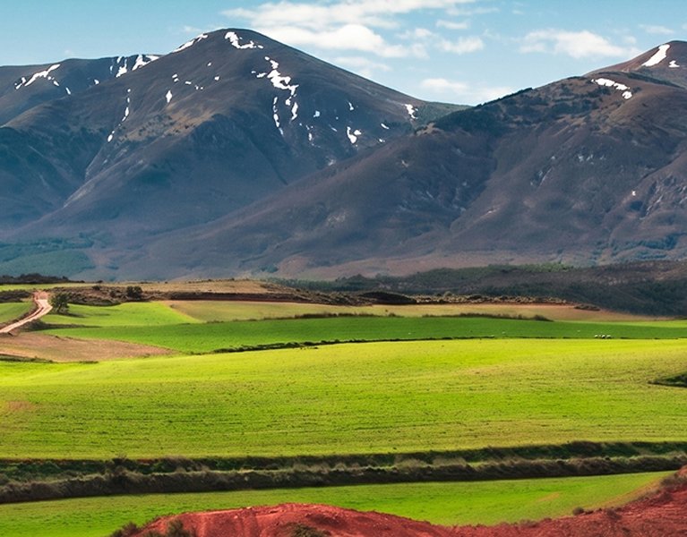 A los pies del Moncayo: tu refugio natural en Ólvega te espera