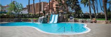 ¡TODO INCLUIDO en Roquetas a 300m de la playa!