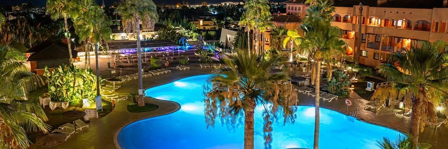 Vive Estepona en pensión completa y disfruta sin límites