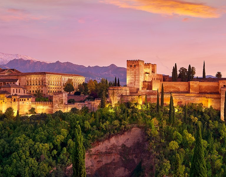 Entre la Alhambra y el Albaicín: vive la magia de Granada
