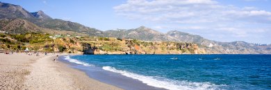Un verano en la Costa del Sol es inolvidable: disfruta de Nerja con acceso al spa incluido