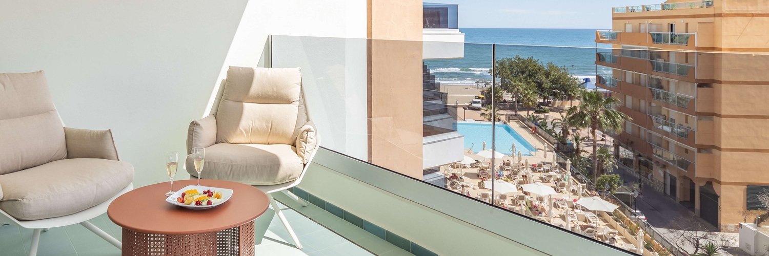 Desconecta en Fuengirola en un hotel 4* frente al mar ¡Adults Recommended!