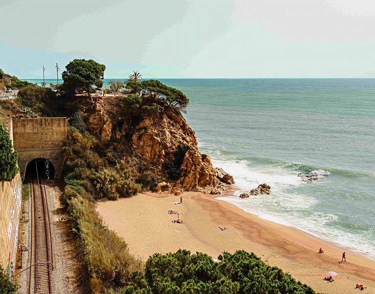 Calella te lo pone fácil: hotel 4*, mar y buen ambiente