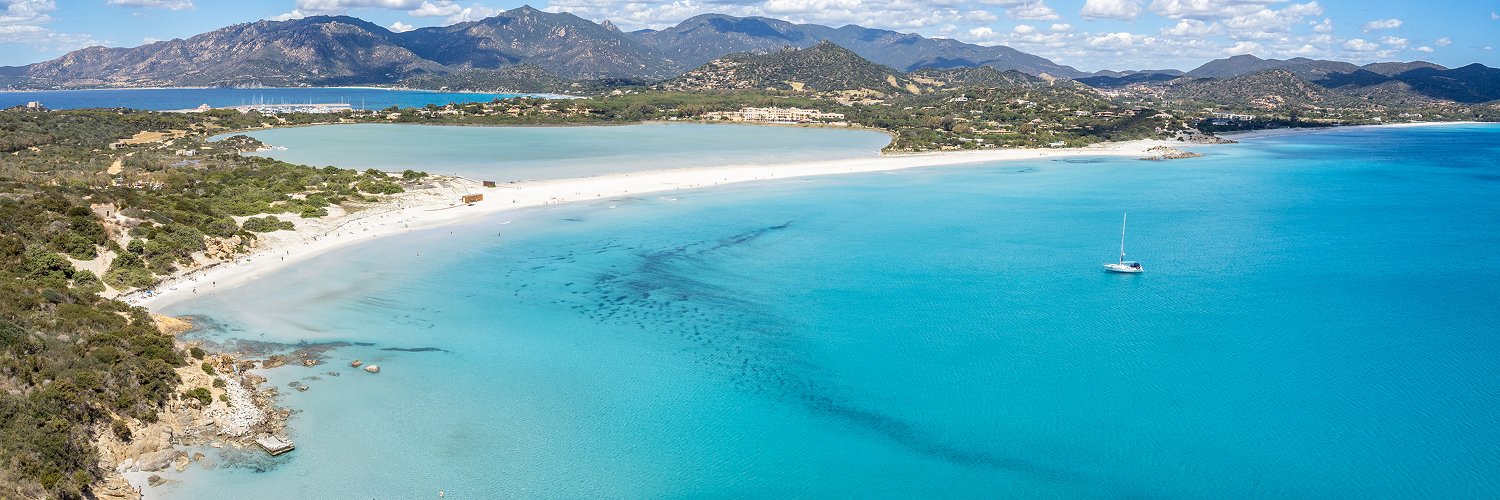 Rumbo a Cerdeña este verano ¡Viaja en ferry y vive el paraíso italiano!