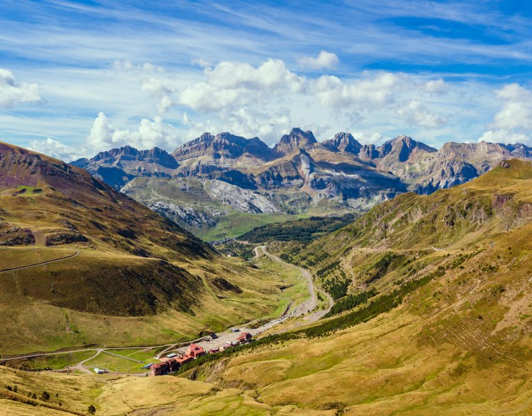 Desconecta entre paisajes de alta montaña en Candanchú