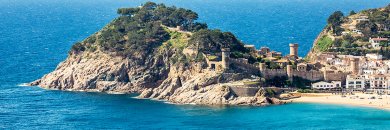 ¡Vacaciones en Tossa de Mar! Hotel 4* cerca de la playa