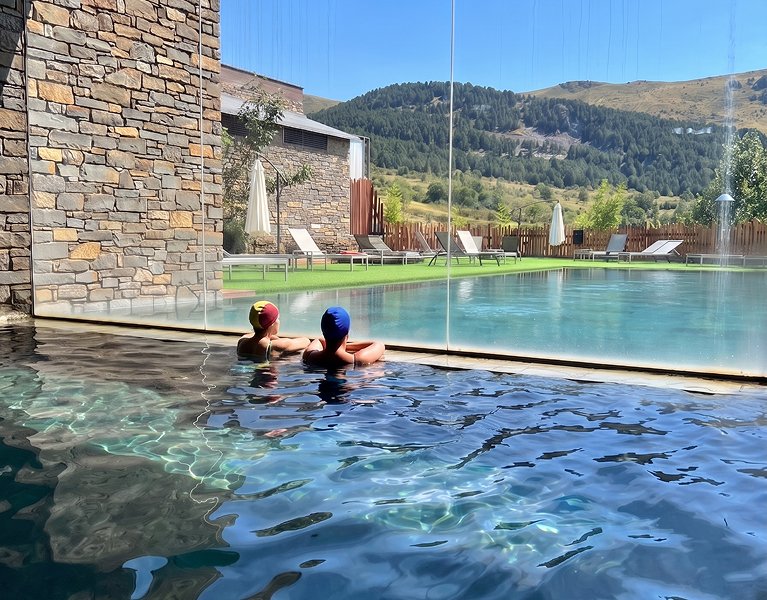 Naturaleza y spa en Boí Taüll: desconecta entre montañas y lagos