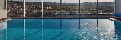 Descubre Aveiro desde la colorida ciudad de Águeda en hotel 4*