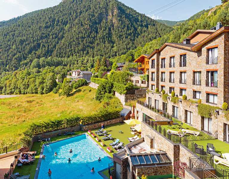 ¡Andorra te espera! Escapada en hotel 4*