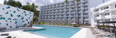 Estrena vacaciones en Torremolinos: hotel 4* reformado en la Costa del Sol