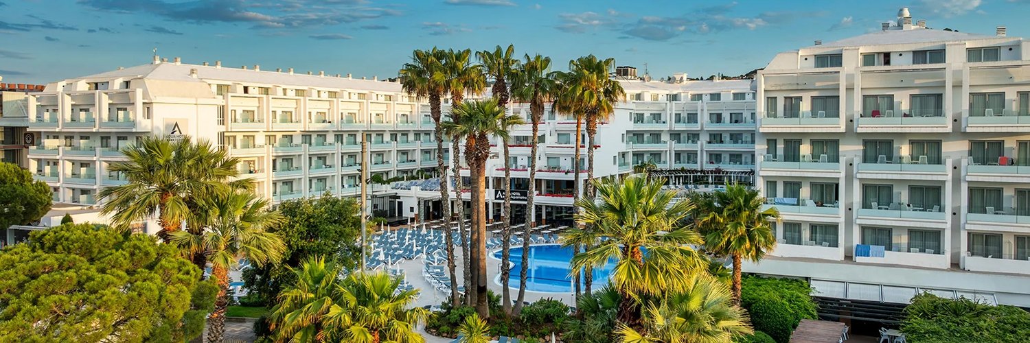 Descubre Santa Susanna: relax en la Costa del Maresme en hotel 4*