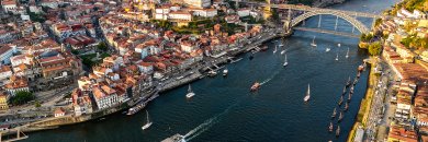¡Oporto lo tiene todo! Crucero por el Duero y cata de vinos locales