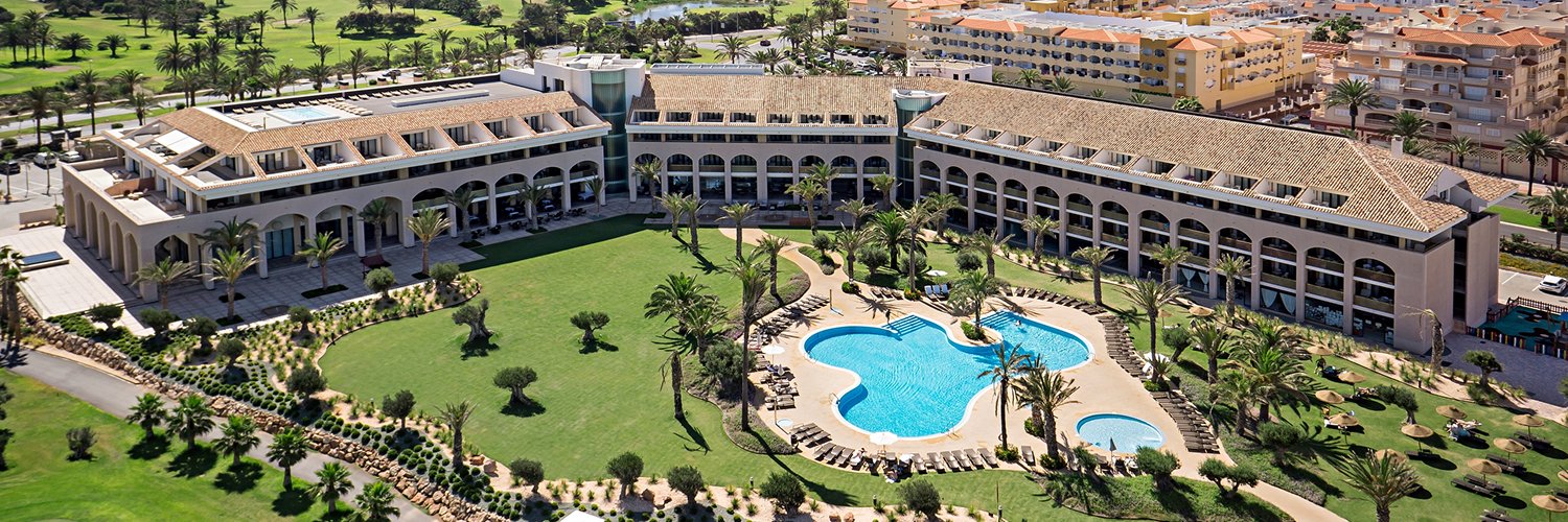 Escapada de lujo en un increíble 5* en la Costa de Almeria