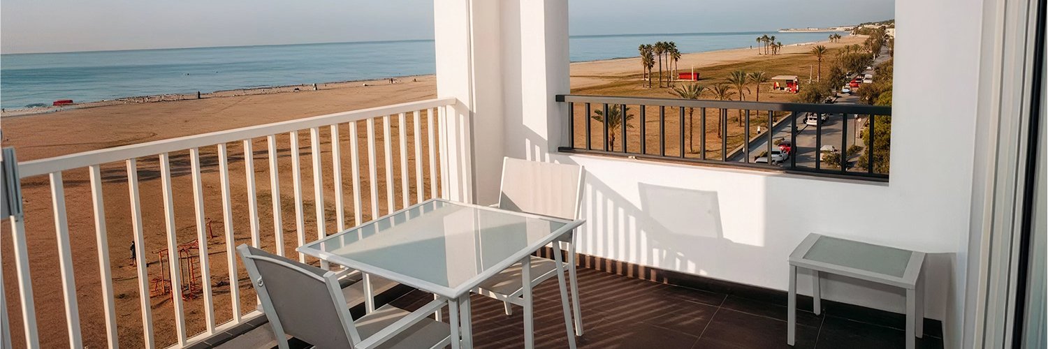 Coma-ruga frente al mar: desconecta en la Costa Daurada