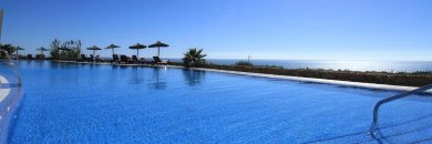 Escapada a Conil de la Frontera en un 4* en primera línea de mar