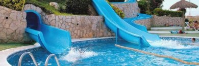 ¡Al agua patos! Parque acuático y hotel 4* en primera línea de playa en Peñiscola