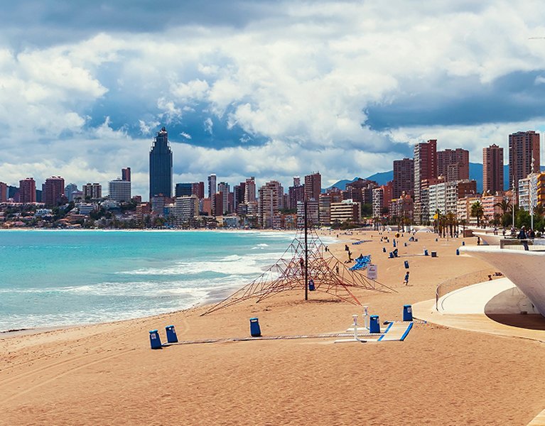 ¡Última hora! Agosto en Benidorm en uno de los hoteles más altos de Europa