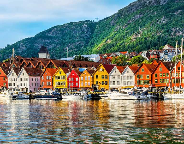¡La aventura de tu vida te espera en Noruega! Explora la tierra de los fiordos