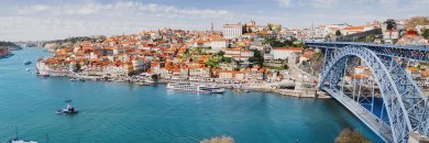 Descubre la esencia de Oporto: crucero por el Duero y bodega incluidos