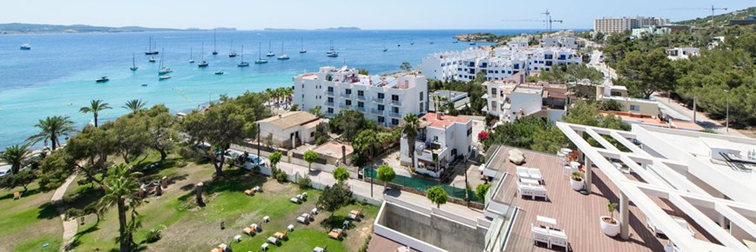 ¡Ibiza te espera! Tu viaje soñado a la isla blanca con ferry incluido