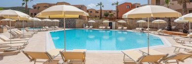 ¡Cerdeña te espera! Hotel 4* con ferry ¡tu coche va gratis!