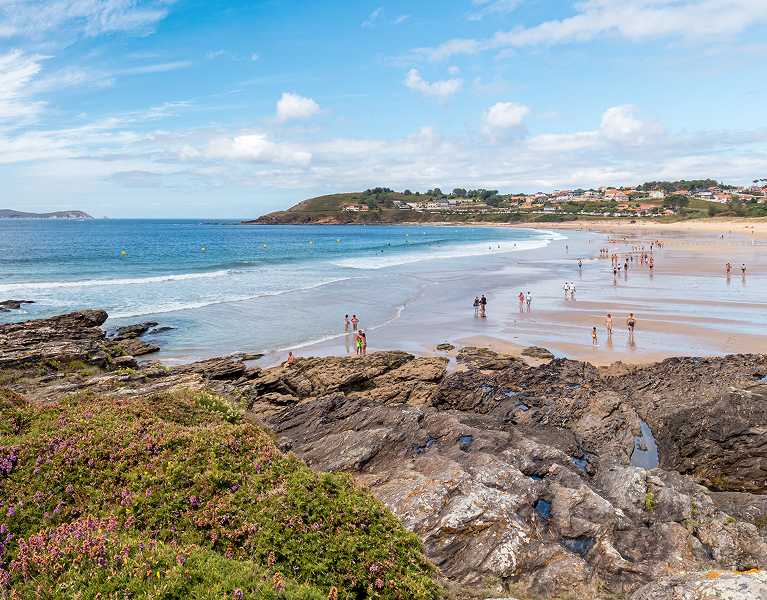 Entre Sanxenxo y O Grove, con la mejor playa de Galicia enfrente