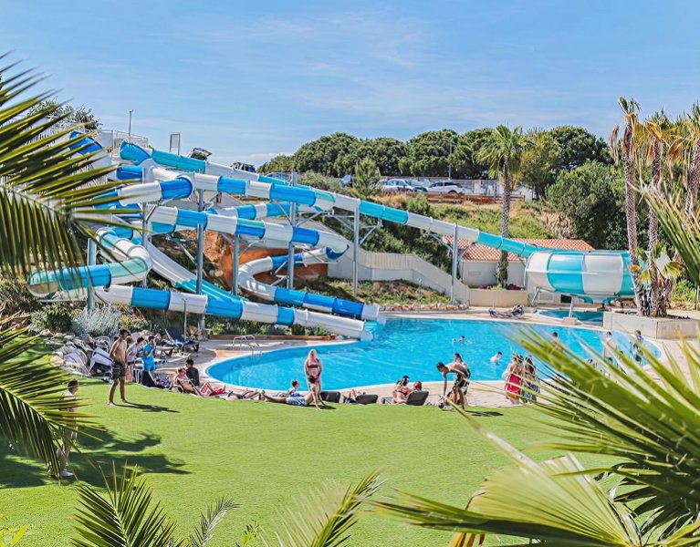 Hotel 4* con toboganes y parque acuático en Lloret de Mar