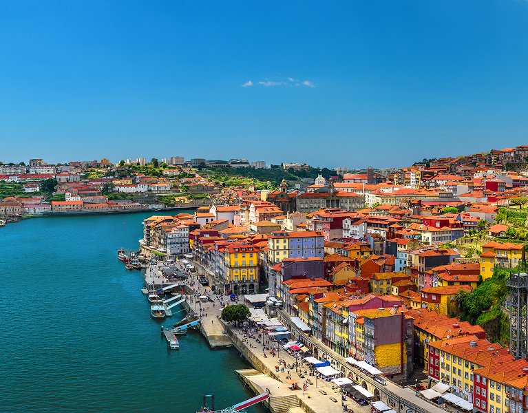 Escápate a Paredes y completa tu viaje con planes únicos en Oporto
