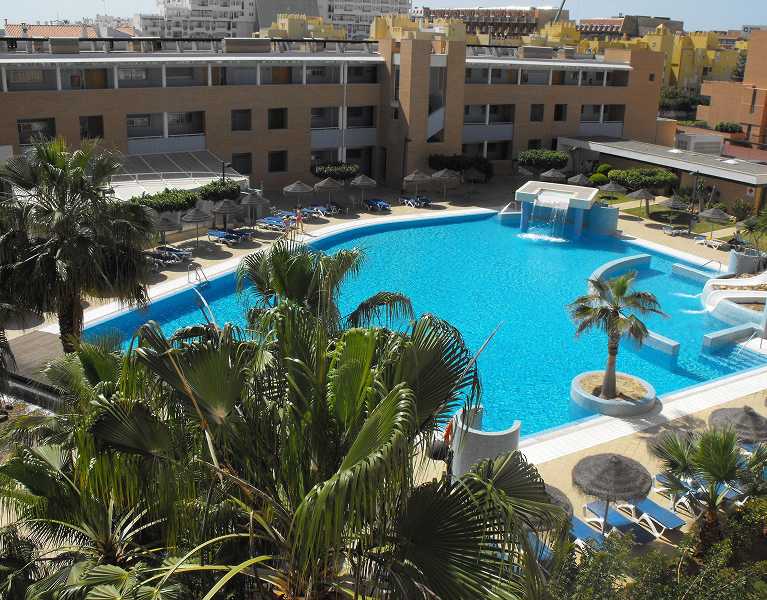 Roquetas de Mar: vacaciones con sabor andaluz en hotel 4*