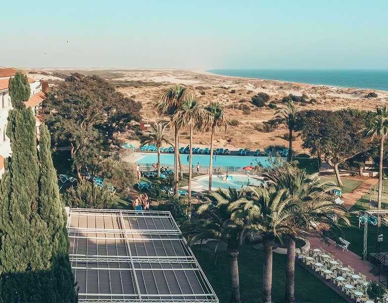 ¡Rincón único en la Costa de la Luz! Hotel 4* frente al mar en Matalascañas