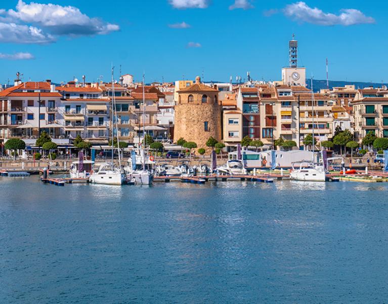 Entre puerto, paseo y sabor marinero: así se vive Cambrils