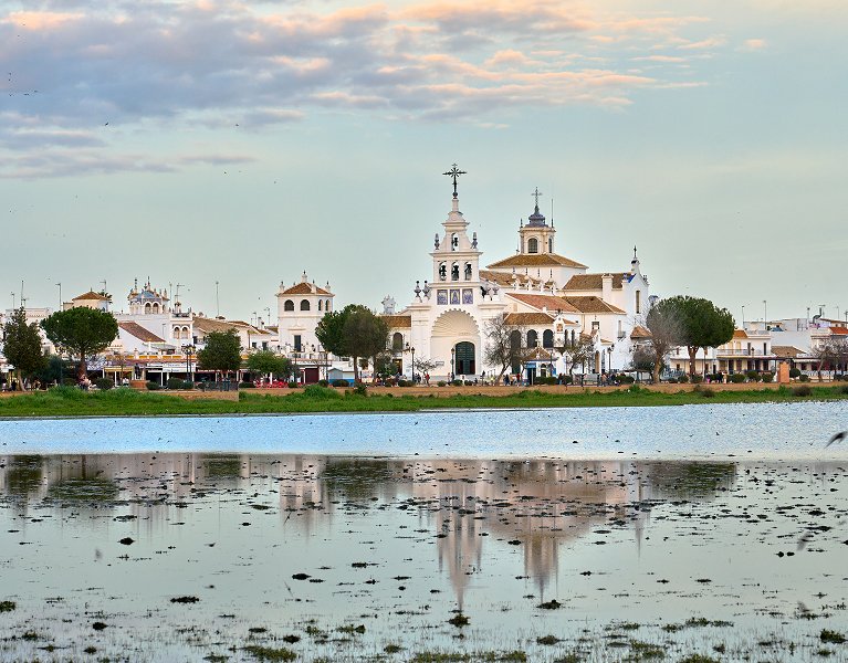 ¡Disfruta de la costa de Huelva! Hotel 4* en Matalascañas para tu viaje perfecto
