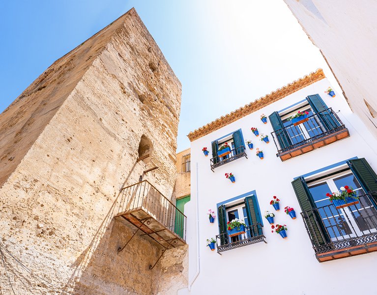 Costa del Sol a tu ritmo: descubre Torremolinos