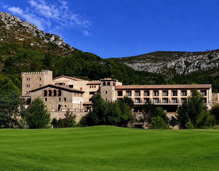 ¡Desconecta en Vandellòs en un hotel boutique 4* rodeado de naturaleza!