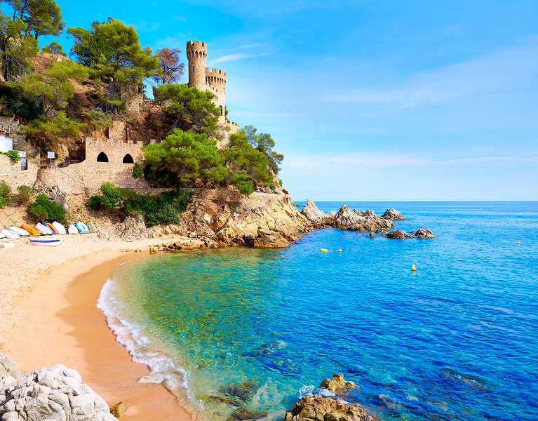 ¡Súper plan en Lloret de Mar! Descansa en un hotel 4* con la magia de la Costa Brava