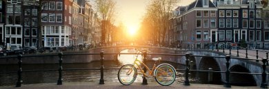 Circuito por Ámsterdam, Bruselas, Brujas y Gante con vuelos y desayunos incluidos