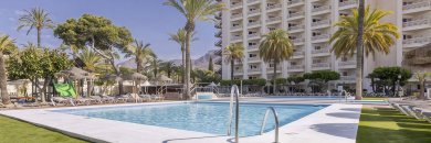¡Sol, playa y desconexión en Aguadulce! Desconecta en un hotel 4*