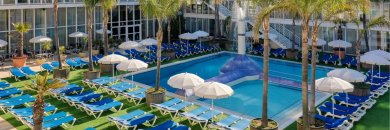 ¡El verano todavía no ha terminado! Hotel 4* en Platja d'Aro